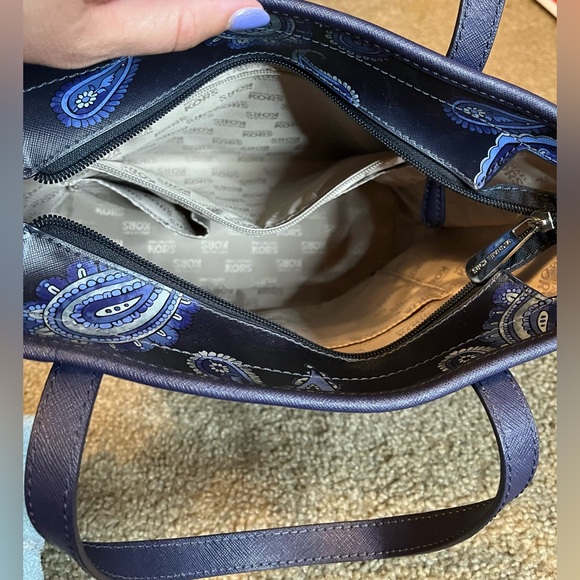 Michael Kors Emry Paisley Leather Medium Tote - Picture 9 of 13